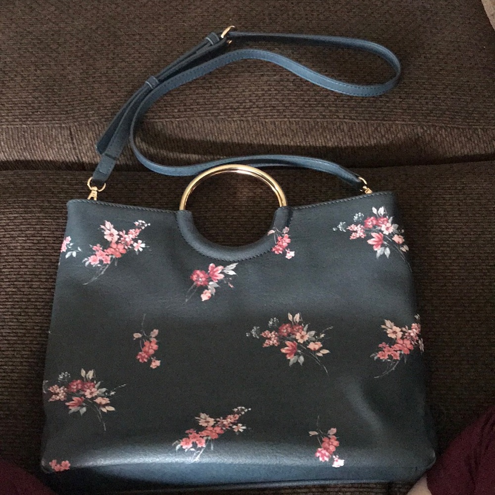 Lauren Conrad crossbody